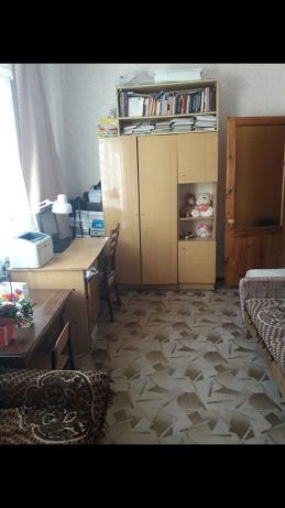 Продам 2-х комн. гостинку