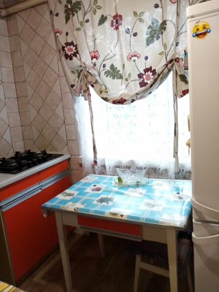 Продам 3к квартиру метро Ботанічний сад, Павлове Поле