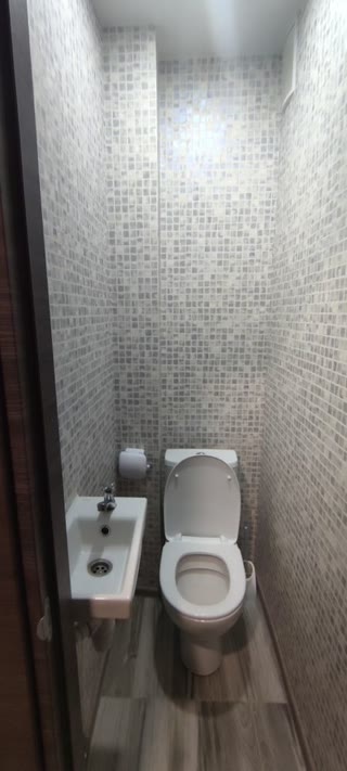 Sale of a 3-room apartment, Cosmonauts Square, Solomyansky District