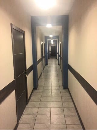 Продаж фасадного приміщення. Неж/ф. Відд/вхід. Парковка.