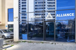 Universal commercial space for rent in Dighom massif
