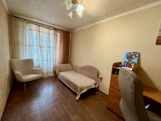 Продам 3 кімнатну квартиру Ботанічний Сад – Павлово Поле