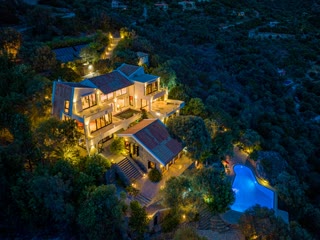 646 m² Villa