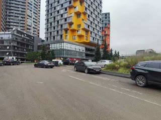 Universal commercial space for rent in Vake
