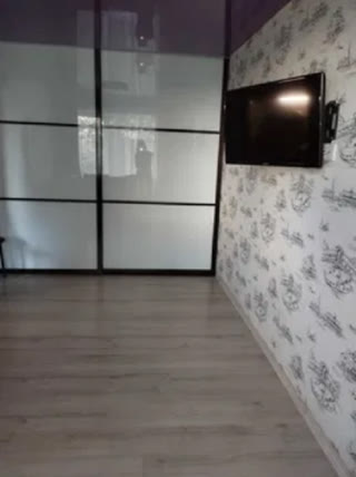 Продам 2 кім. квартиру на Одеській