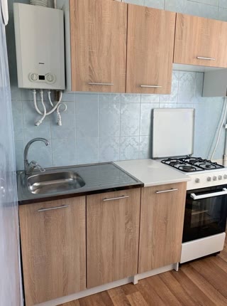 Продається 3-х кімнатна квартира 56 м2 метро Вокзальна. Шевченківський р-н