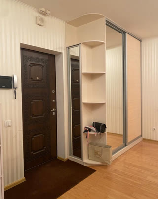 Продаж 2к квартири 87 кв. м на вул. Голосіївська