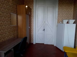 Продам гостинку 2 кімнати Центральний Ринок