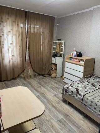 Продам гостинку Нові Дома