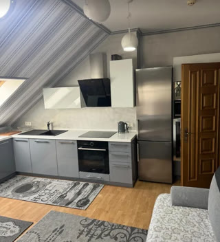 🏡 Продаж 3-поверхового будинку | вул. Братів Дужих (Залізничний район, Львів)