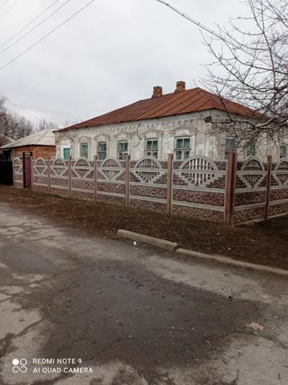 Продам дом на три а