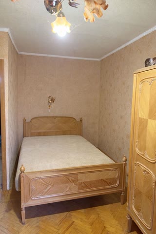 Продам 3-кімнатну квартиру м. Салтівська