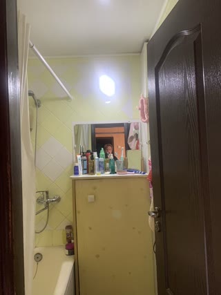 Продається 2к квартира, вул. Дмитра Багалія, метро Дарниця