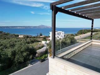 254 m² Detached House
