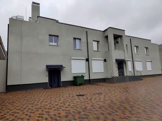 Продаж сучасного комерційного комплексу 1903 м² (2024 рік)