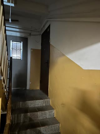 Продається 1 кім.квартира 34 м2 Львівська площа Шевченківський р-н