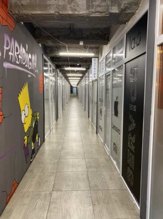 Сдаются в аренду магазины в центре