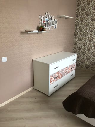 For Sale 3-room Apartment Pavlovo Pole