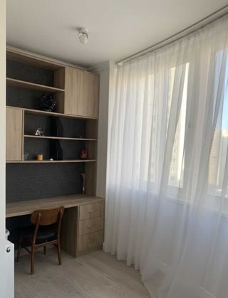 Продаж 3-кімнатної квартири біля метро Позняки  та Осокорки
