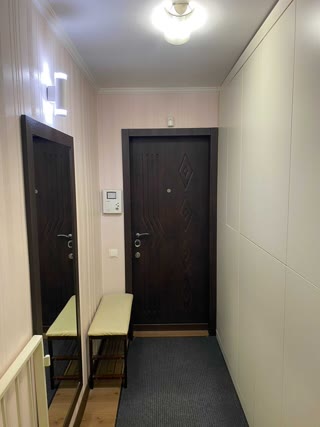 Продаж 3х кімнатної квартири у Святошинському районі