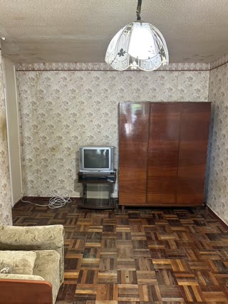 Продам 1 кімнатну квартиру