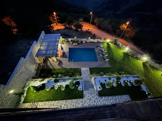 10+ room private house for sale in Tskneti