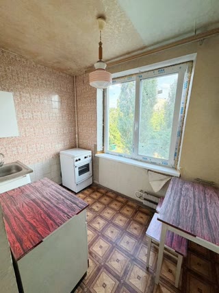 Продаю 2к квартиру на Павловому Полі, біля Метро 23 Серпня