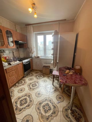 Продаж 3-кімнатної квартири на Троещені