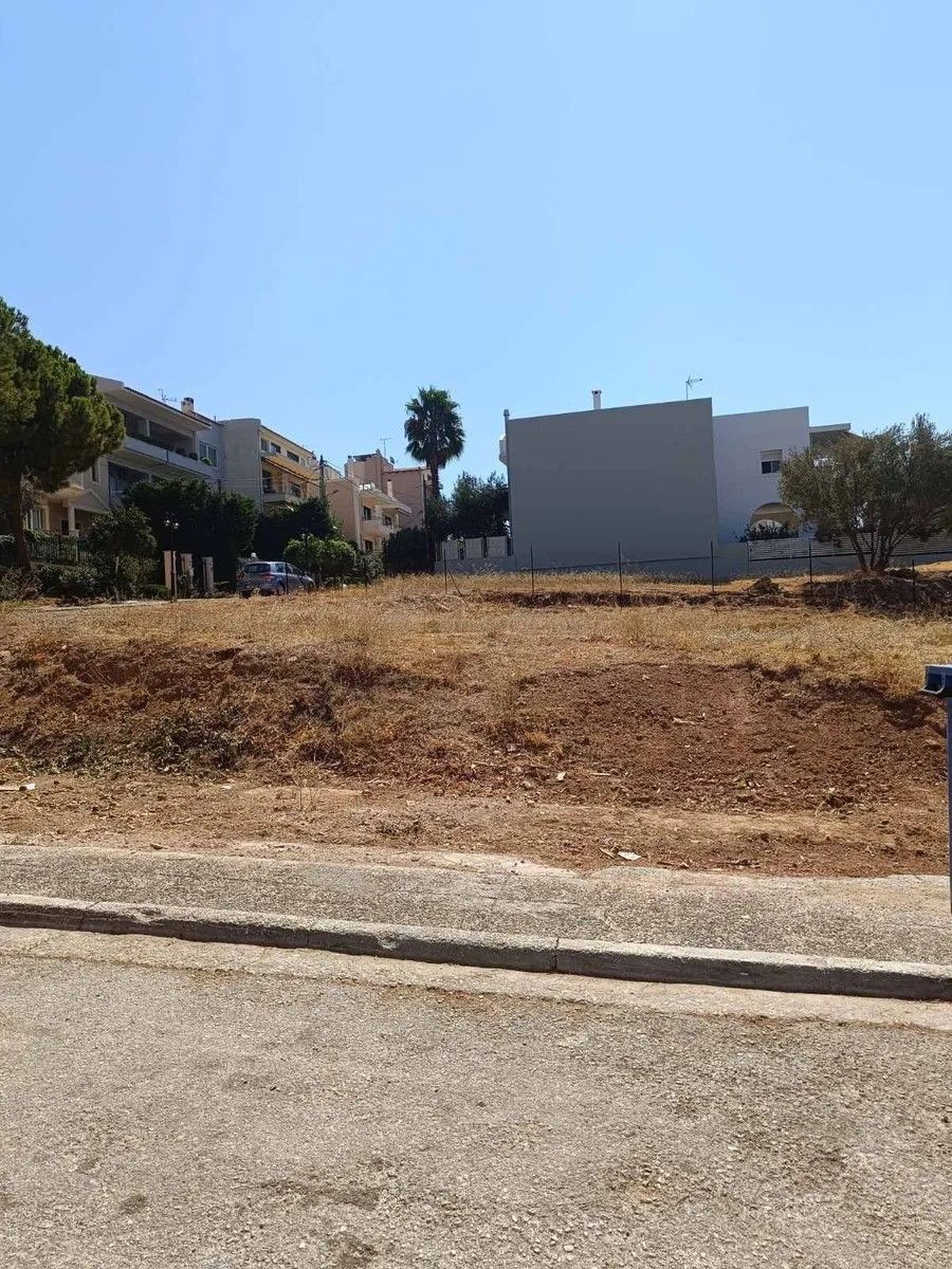 873 m² Plot
