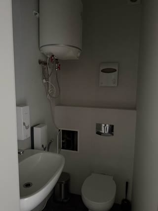 Продаж 1-кімнатної квартири в ЖК Харківський біля метро Вирлиця