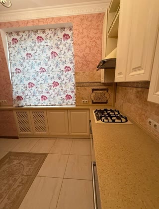 Продається 3к квартира, парк Рильського, Голосіївський район