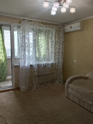 For Sale 1-room Apartment in Northern Saltovka, Metro Saltovskoye