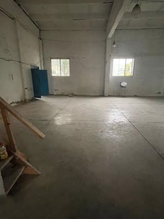 ქირავდება 1748 კვმ გარემონტებული სასაწყობე / საწარმოო ფართი ლილოში
