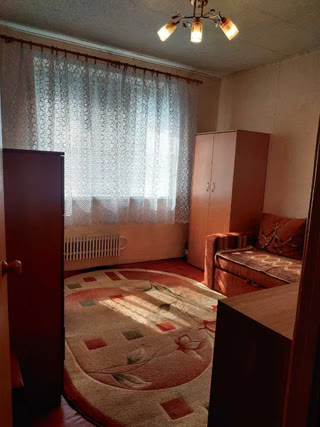 Продам 2 кв 50 м з великою кухнею Північна Салтівка 5