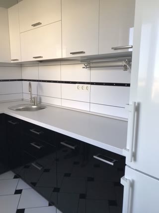 Продам 3 к квартиру в Дергачах від а з євроремонтом