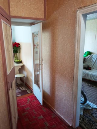 Продам 1 км квартир