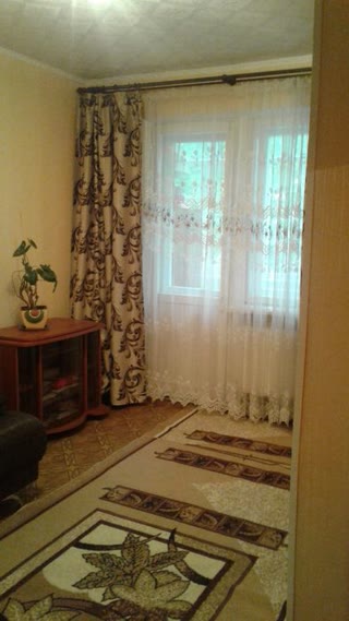 3 кімнатна квартира в Куп'янську військовий містечко