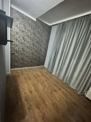 ქირავდება 3 ოთახიანი ბინა საბურთალოზე