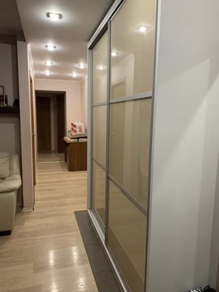 4 комн.кв. 91 кв , 6\12, КапРемонт метро Олексіївська