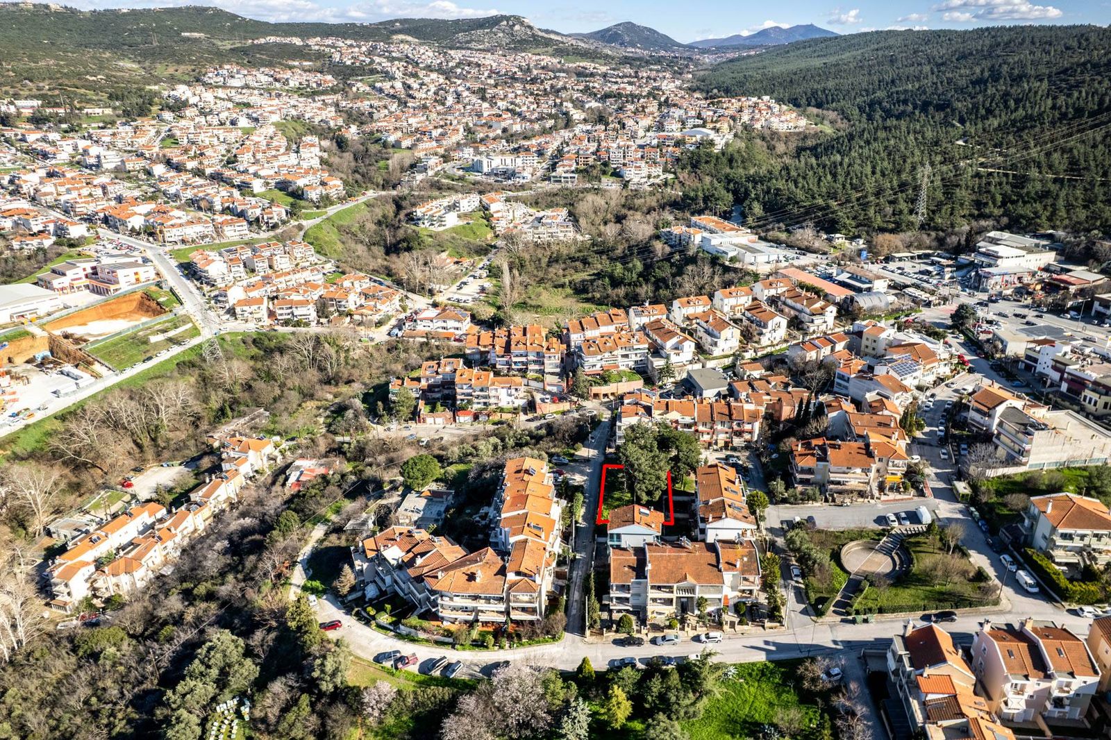 569 m² Plot
