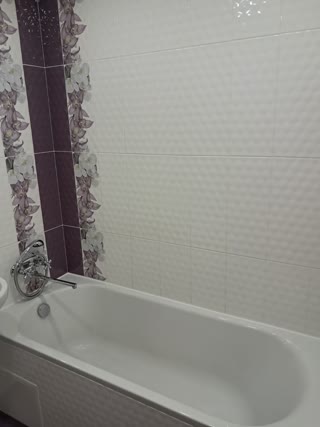 Продаж 3-кімнатної квартири на Залізничному масиві біля метро Вокзальна