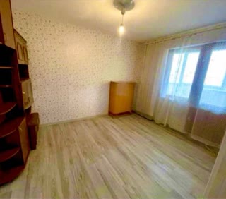 Sale of a 3-room apartment (cosmetic renovation) Anna Akhmatova