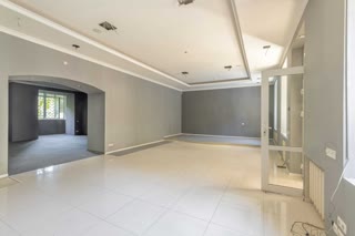 Продам приміщення під магазин 150кв.м. – Саксаганського