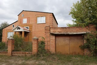 Продам полутораэтажний будинок 139 кв