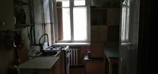 Продається кімната у 3-х кімнатній квартирі на Сирецькій