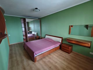Продаж 3-кімнатної квартири на Виноградарі