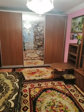 Продаж 1-кімнатної квартири біля парку Дубки