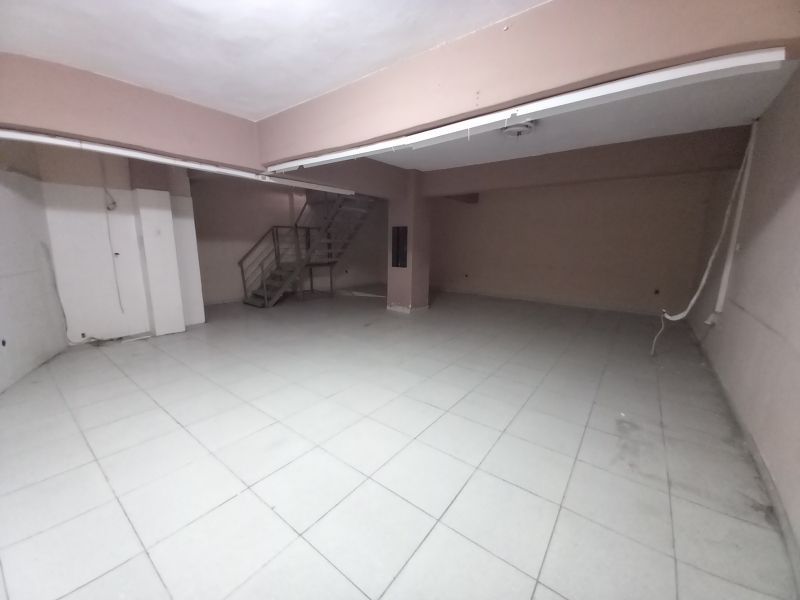 Κατάστημα 183 τ.μ.