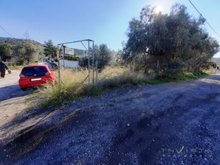 710 m² Plot