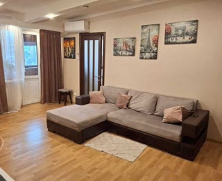 Продаж 2-кімнатної квартири з ремонтом, метро Дорогожичі